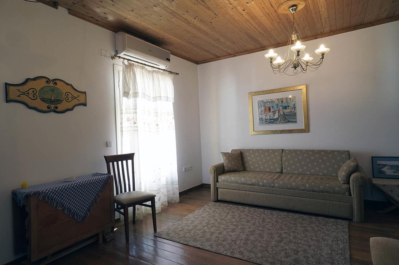Akrotiri Hotel Platia Ammos Eksteriør billede